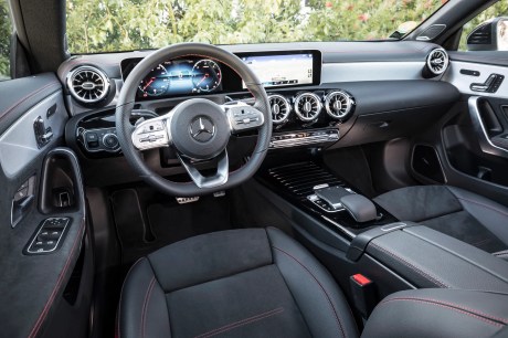 We tested the Mercedes-Benz MBUX system: a revolution in the cockpit?