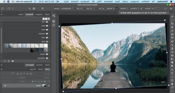 How to straighten a photo with Photoshop