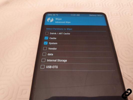 Upgrade to Android 9 by installing LineageOS, our complete guide