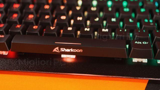 Test du Skiller SGK60 • Le meilleur clavier mécanique de Sharkoon ?
